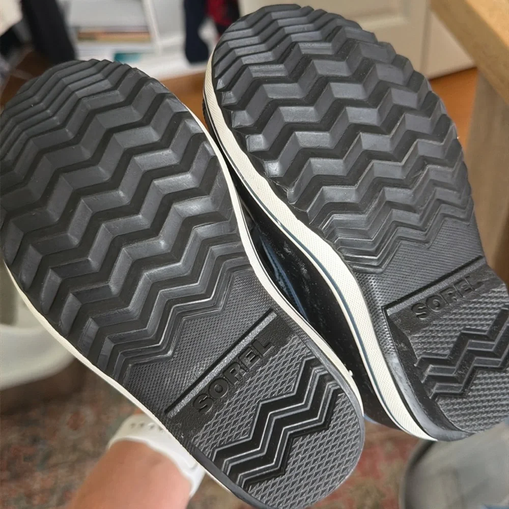Sorel brand new